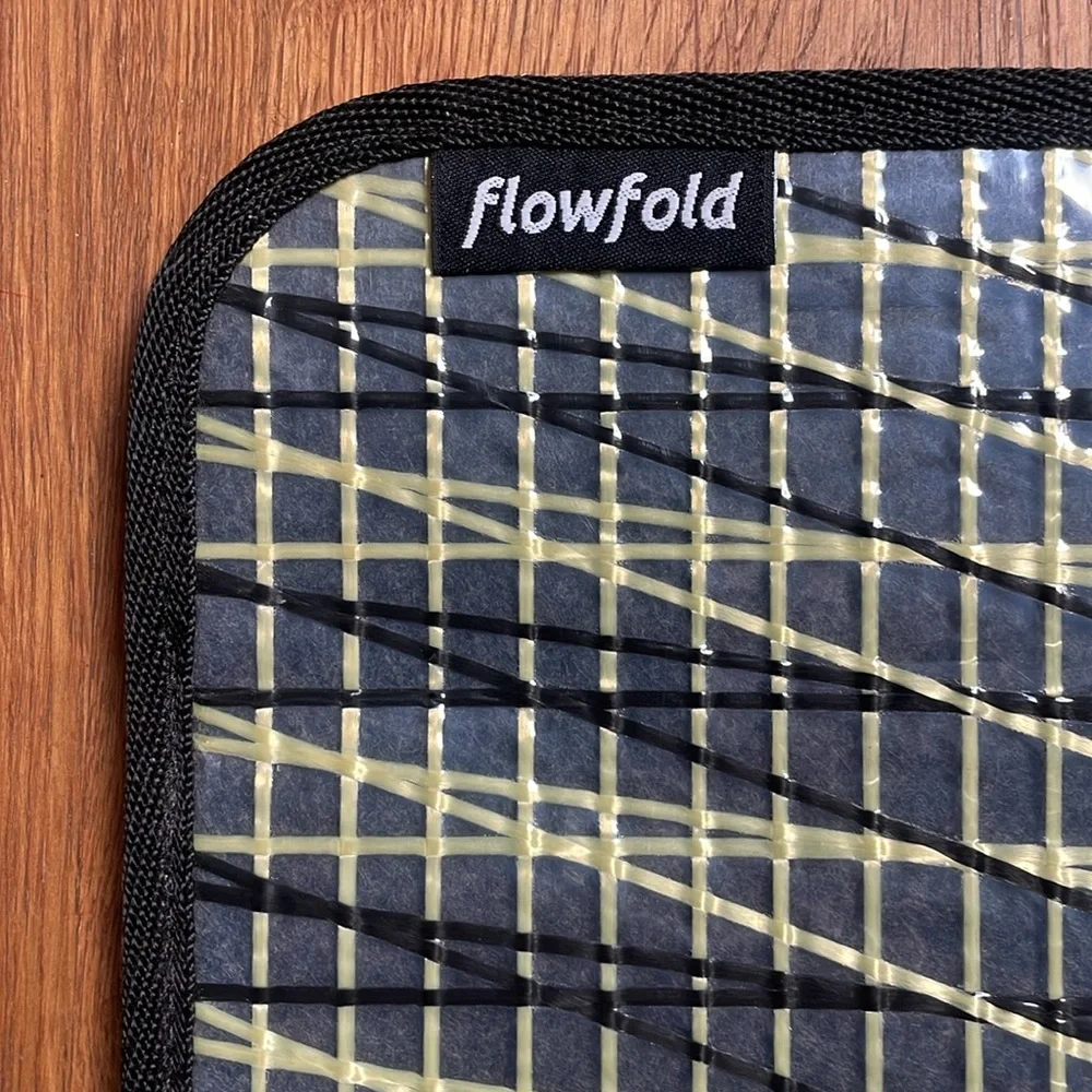 COPY - FLOWFOLD IPAD / TABLET SLEEVE: Recycled Sail